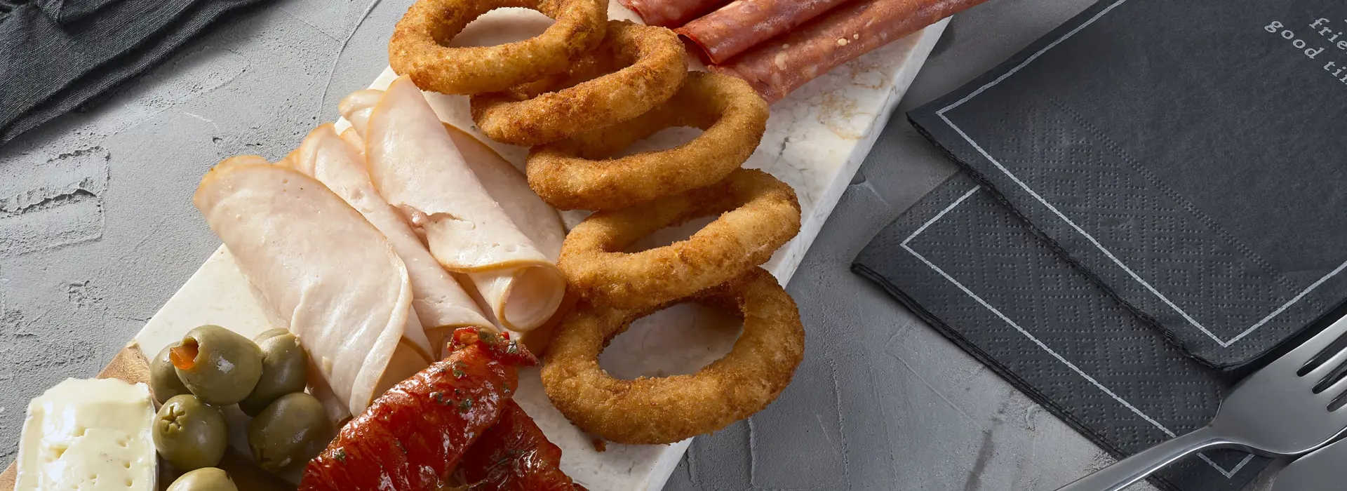 ONION RING CHARCUTERIE BOARD